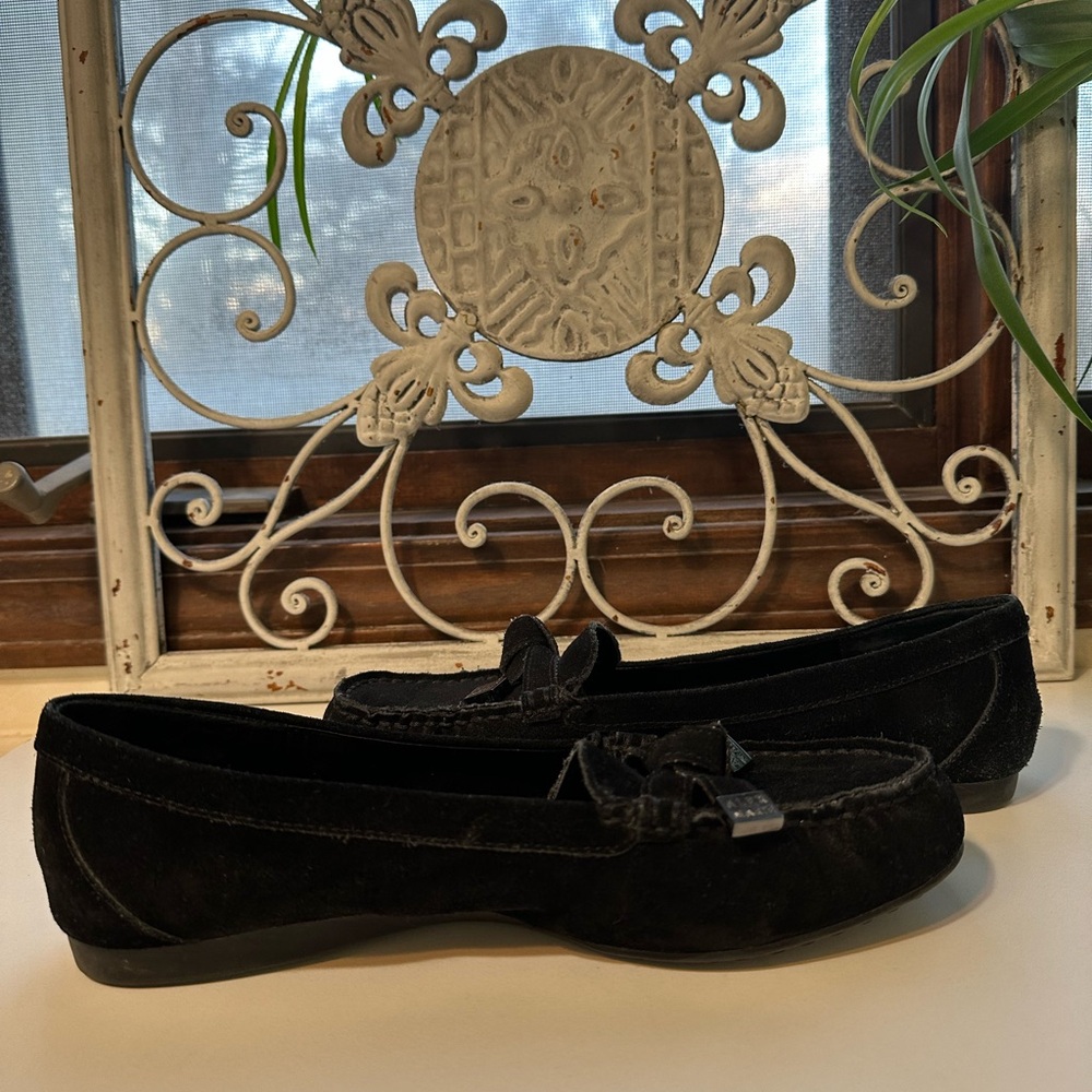 Alex Marie Elegant Black Velvet Loafers - Picture 7 of 11